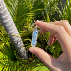 จี้โอปอลหินอัญมณีทำมือลวดห่อด้วยกระสุนและดินสอดีไซน์แบบจี้โอปอล - Product Image 3