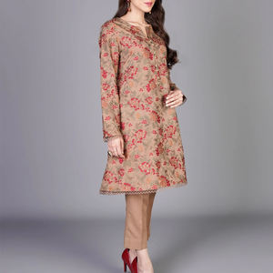 Robe en lin indienne dernier style pour femmes Robes pakistanaises et costume punjabi Vêtements décontractés en soie pour femmes pour les fêtes - Product Image 5