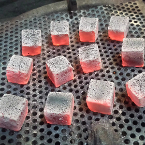 INDONÉSIE FINEST-CROCHET FABRIQUÉ EN USINE AVEC CHARBON NATUREL DE COQUILLE DE NOIX DE COCO - Product Image 1