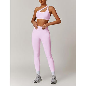 Ensembles de yoga réversibles, respirants, extensibles dans les quatre sens, légers, à séchage rapide, écologiques, haut et leggings de performance pour l'entraînement - Product Image 4