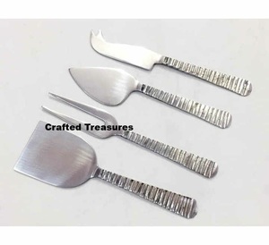 Juego de queso de diseño atractivo Acero inoxidable completo con diseño de hoja en el mango Juego de queso de metal de alta calidad Juego de esparcidor de mantequilla - Product Image 2