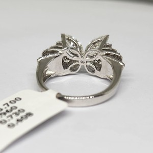 Anillo de diamantes de mariposa de oro blanco con sello de 14K, certificado IGI, tachonado con diamantes de forma natural de fantasía, con tachuelas de SI EN EL H-I - Product Image 4