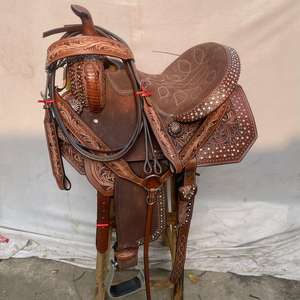 Ensemble de selle western en cuir avec décorations d'art sur bois de qualité supérieure, thème course de barils |   Ensemble de fixation sans clou pour équipement d'équitation en acier inoxydable, façonné à la main - Product Image 3