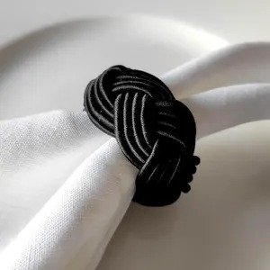 Porte-serviettes en jute noir de qualité supérieure pour table à manger moderne, décoration de la maison et cuisine, utilisation quotidienne pratique, vente en gros en provenance d'Inde - Product Image 1