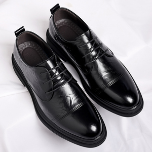 Chaussures habillées Oxford classiques pour hommes, en cuir, à lacets, pour le bureau et les mariages, noires et marron - Product Image 1