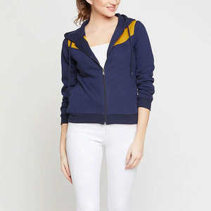 Sudadera de Punto de Invierno para Mujer, Manga Larga, con Estampado de Logotipo en la Parte Delantera, Diseño Moderno de Alta Calidad, Precio Bajo, Hecho en Pakistán - Product Image 4