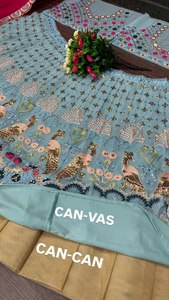 Paon imprimé multi pierre et diamant travail couleur vive mariage et fête spécial taux de gros concepteur Lahenga Choli ensemble - Product Image 4