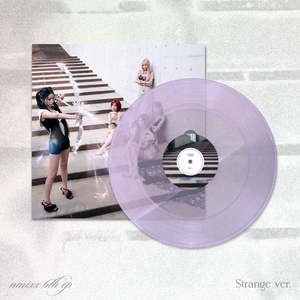 NMIXX - Strange Muse 6º Mini Álbum Versión LP (STRANGE / MUSE / Set de 2 Versiones) - Product Image 3