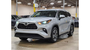 Toyota Highlander XLE FWD 2022, état impeccable - Product Image 2