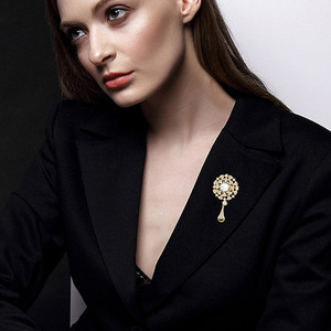 Wholesale JR Brand Rhinestone <b>Women</b> Bridal Crystal Floral Flower Pearl Wedding Gift Party Fashion Jewelry <b>Brooches</b> - Product Image 4