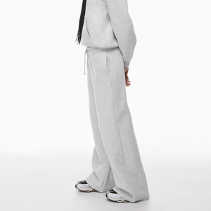 Top Trending Premium Fleece Hombres Color gris Pantalones de chándal acampanados holgados con sudadera de gran tamaño Conjunto de chándal para hombres - Product Image 2