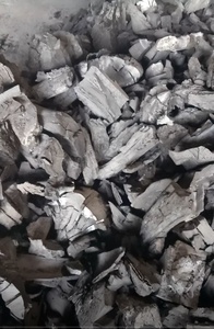 High Quality Indonesian Tamarind Hard Wood Charcoal for Grilling and Barbeque High Purity - Product Image 6