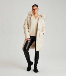 Veste parka matelassée à col montant en fausse fourrure blanche sur mesure en gros, hiver 2023, nouvelle tendance de la mode, dernier design - Product Image 5