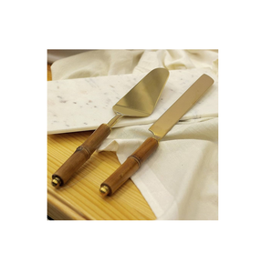 เซิร์ฟเวอร์เค้กสแตนเลสพร้อมที่จับไม้สีดําสําหรับตัดเสิร์ฟเค้กพิซซ่าสําหรับเครื่องครัวและร้านอาหารใช้ - Product Image 3