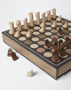 STAUNTON DECORATIVO ÚNICO ARTESANAL Juego de Ajedrez de madera personalizado al por mayor Juego de Ajedrez de gran tamaño Tablero plegable Tablero de piezas de ajedrez - Product Image 2