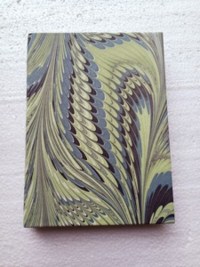 Cuadernos personalizados hechos a mano en color pastel claro, papel impreso de mármol, cuadernos de tapa dura con impresiones de remolino marmoleado para reventa - Product Image 2