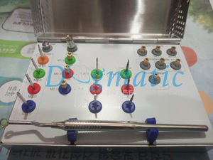 Kit de Extracción de Tornillos Dentales Rotos de Acero Manual de Alta Calidad con Guía de Broca para Restauración de Implantes - Product Image 6