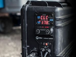 Miller Big Blue 600X Duo Air Pak Nuevo, de Acero Inoxidable, sin Gas, TIG, para Hierro Fundido, 50Hz, en Stock - Product Image 5
