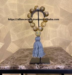 Venta al por mayor de guirnalda de cuentas de casa de campo moderna con detalles de resina hecha a mano elegante decoración de Mesa para el hogar y Idea de regalo - Product Image 2