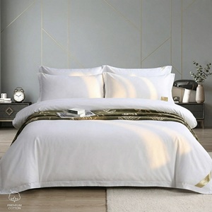 Ensemble de linge de lit de luxe 100% coton pour hôtel et hôpital Drap-housse brodé blanc Housse de couette Couettes Origine turque - Product Image 1