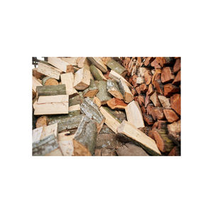 Distributeur en gros de grumes de bois de chauffage de frêne durables et écologiques - Product Image 2