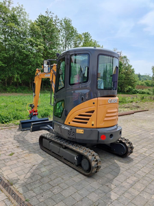 Mini-excavatrice CASE CX26C 2,6 tonnes, neuve et d'occasion, avec certification EPA/CE, en vente à prix réduit. - Product Image 3