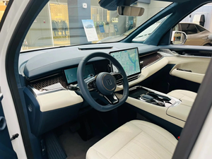 2024 para Geely Zeekr 009 MPV vehículo eléctrico nueva energía de largo alcance Dual Motor R17 tamaño del neumático dirección izquierda caja de cambios automática 4WD - Product Image 2