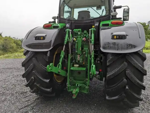 รถแทรคเตอร์6250R จอห์นเดเรเตอร์150HP พร้อมคุณสมบัติในการเดินกระปุกเกียร์ปั๊มมอเตอร์แบริ่งสำหรับฟาร์ม - Product Image 4