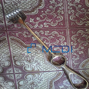 Volkman Retractor 4 Puntas Instrumento Quirúrgico Dental - Product Image 2