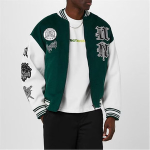 แจ็กเก็ตเบสบอลสำหรับผู้ชายแจ็คเก็ตหนัง PU แขนเสื้อแจ็คเก็ตสไตล์สตรีทโอเวอร์ไซส์ทรงหลวมงานตามสั่ง - Product Image 3