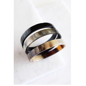 กำไลควายฮอร์นสำหรับผู้หญิง - Product Image 1