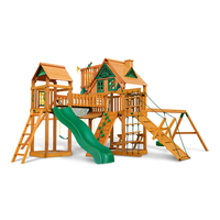 Équipement de terrain de jeu en bois commercial avec toboggan, balançoire et structure d'escalade pour école, parc, cour arrière