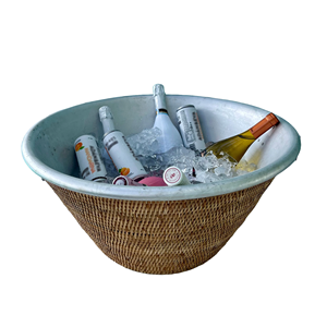 Cubo de hielo de vino hecho a mano de metal de diseño indio para bares y fiestas, forma personalizada y tamaño regular para los más vendidos - Product Image 1