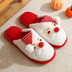 Chaussons d'hiver pour la maison, motif Père Noël, pré-Noël - Product Image 3