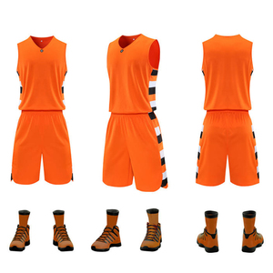 Uniforme de basket-ball réversible personnalisé, maillot à séchage rapide avec short en mesh, taille plus, 100% polyester, design de logos personnalisés - Product Image 5