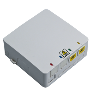 Boîtier de terminaison fibre optique intérieur 4 ports DIN à montage en rack OTB avec couvercle anti-poussière <span class=keywords><strong>FFTH</strong></span> Prise murale fibre optique 4 cœurs - Product Image 2