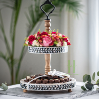 Nouveaux designs de plateaux à gâteau en nacre, assiettes pour la décoration de table, plateau décoratif en chocolat pour le Ramadan Eid 2026