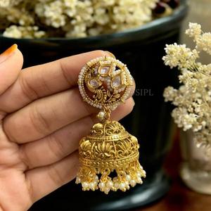 Pendientes de Diseño Glamorosos con Aspecto de Piedra para Mujeres y Niñas, Ideales para Looks de Noche y Fiestas - Product Image 1