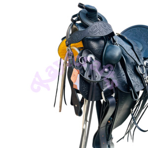 Premium All Black Custom Western Wade Saddle Tooled Leather Horse Tack Set con diseño inglés - Product Image 2