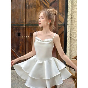 [Usine de couture à bon prix] Mini robe élégante en couches noires Spaghetti Strap Princess Style Sweet Flare Party Dress pour femmes - Product Image 3