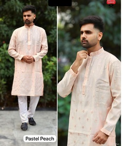 Derniers vêtements pour hommes Prêt à porter Vêtements traditionnels Kurta pour mariage indien Taille supérieure disponible pour hommes Prix bas - Product Image 1