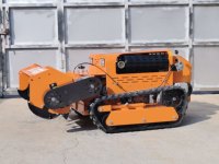 Tondeuse à fléaux télécommandée sur chenilles, autopropulsée, à essence, haute efficacité, pour la remise en état des terres