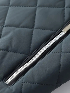 Chaqueta acolchada de algodón con capucha acolchada de gran tamaño de invierno negra personalizada para hombre chaqueta acolchada brillante con cremallera frontal sólida - Product Image 5