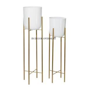 Maceta ligera de diseño elegante única hecha de metal para decoración de hogar y jardín con soporte chapado en oro de proveedor indio - Product Image 6