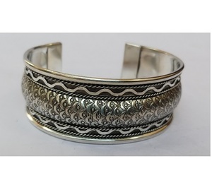 Brazaletes de moda de pulsera de cobre sólido de cobre puro con logotipo personalizado para hombres y mujeres con imanes - Product Image 4