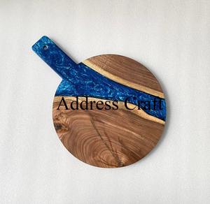 Planche à fromage de forme ronde écologique Bloc à découper décoratif en résine époxy Planche à charcuterie Offre spéciale Cadeau de Noël cuisine - Product Image 2