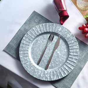 แผ่นที่ชาร์จโลหะคุณภาพระดับพรีเมี่ยมทันสมัยสำหรับการรับประทานอาหารที่ดีและโอกาสพิเศษขัดเงาสวยงามสั่งซื้อขั้นต่ำ100ชิ้น - Product Image 3