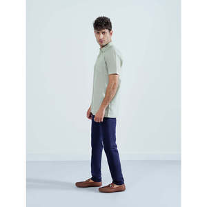 Camisa Casual para Hombre MIEKO, Tela Popelina Unze London, Corte Regular Cómodo, Camisa de Vestir para Negocios con Estilo sin Cuello, ODM - Product Image 3