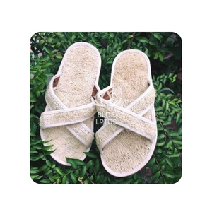 Pantuflas de Lufa MUY VENDIDAS para una Comodidad Transpirable en los Pies y Relajación Sostenible en el Spa para Salas de Masaje Profesional - Product Image 1