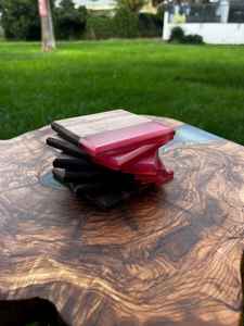 Posavasos con incrustaciones de resina bellamente hecho más exigente Posavasos de madera y resina epoxi Posavasos de té para la región del Golfo - Product Image 6